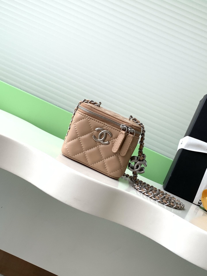 Ch**el cosmetic bags